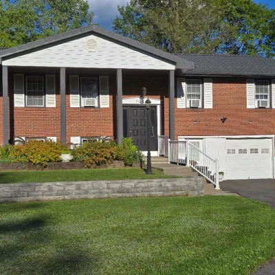 Lakefront Poconos Getaway